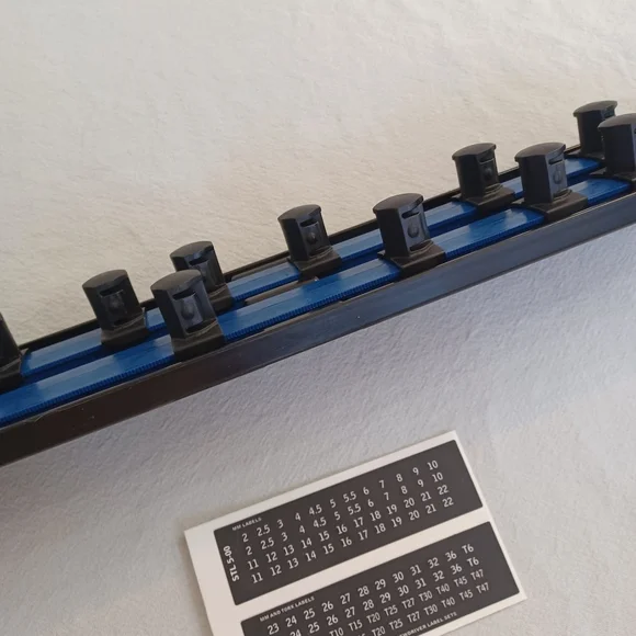 New Ernst 2 Rail Twist Lock Socket Boss 18", Blue - 3/4" - Picture 5 of 12